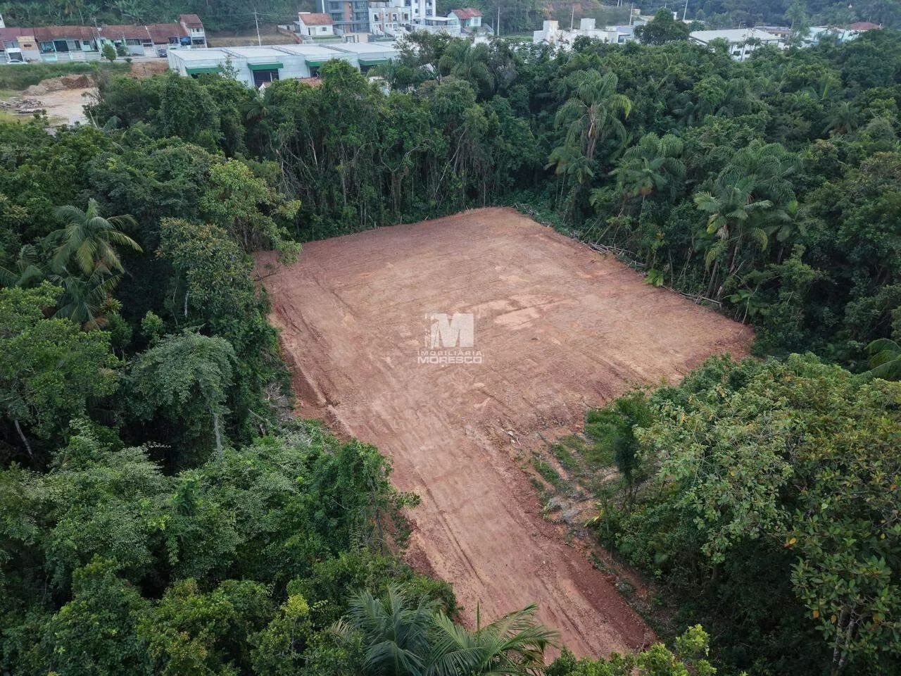 Terreno com possibilidade de construção de galpão - Foto 4