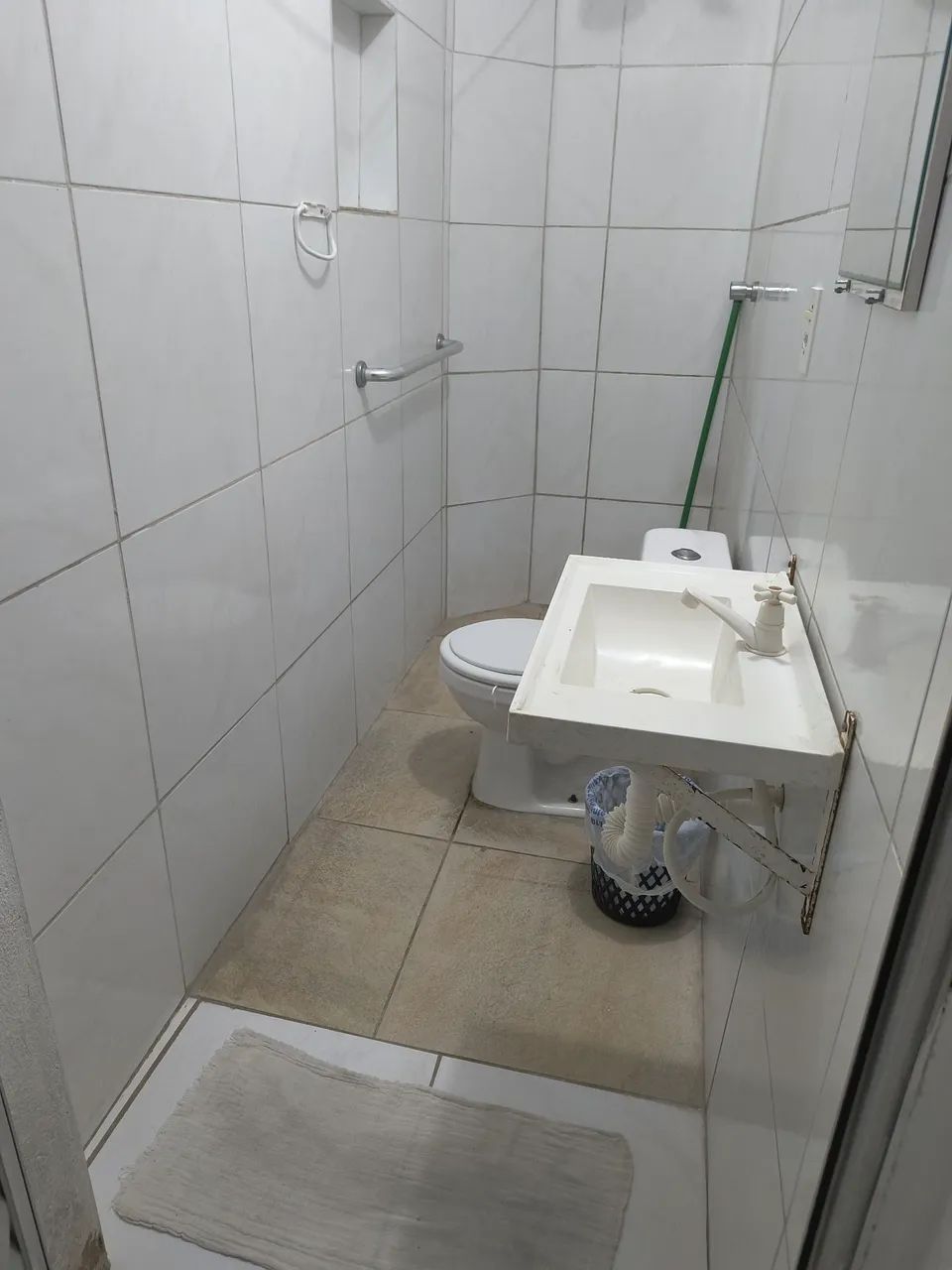Aluguel suíte, kitnet e apartamento mobiliado. - Foto 3