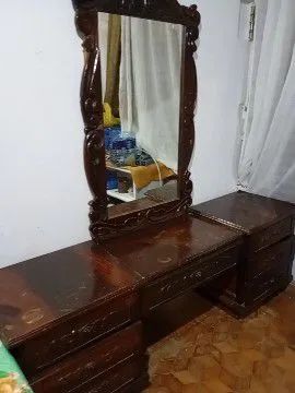 Vendo guarda roupas e comoda antiga  - Foto 3