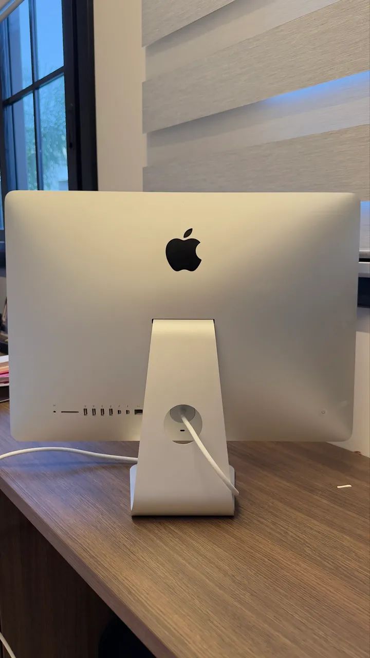 iMac 21.5 Late 2012 Apple + teclado e mouse wireless originais