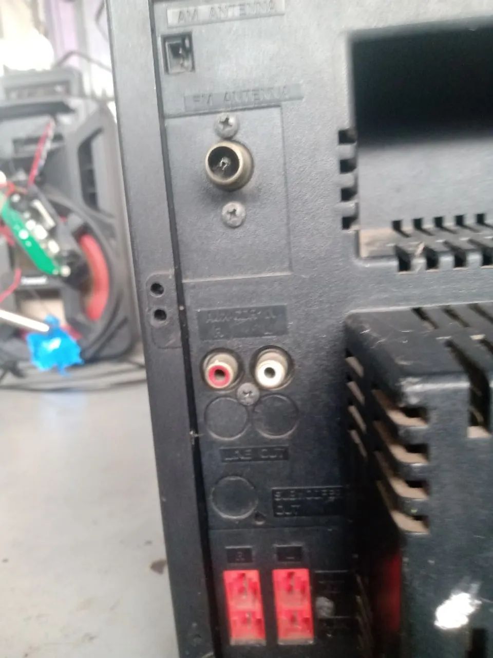 Som Philips para retirar peças  - Foto 3