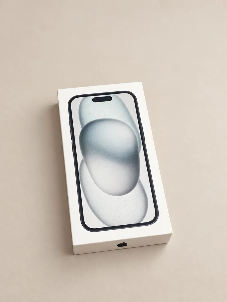 iPhone 15 Preto 128GB Lacrado