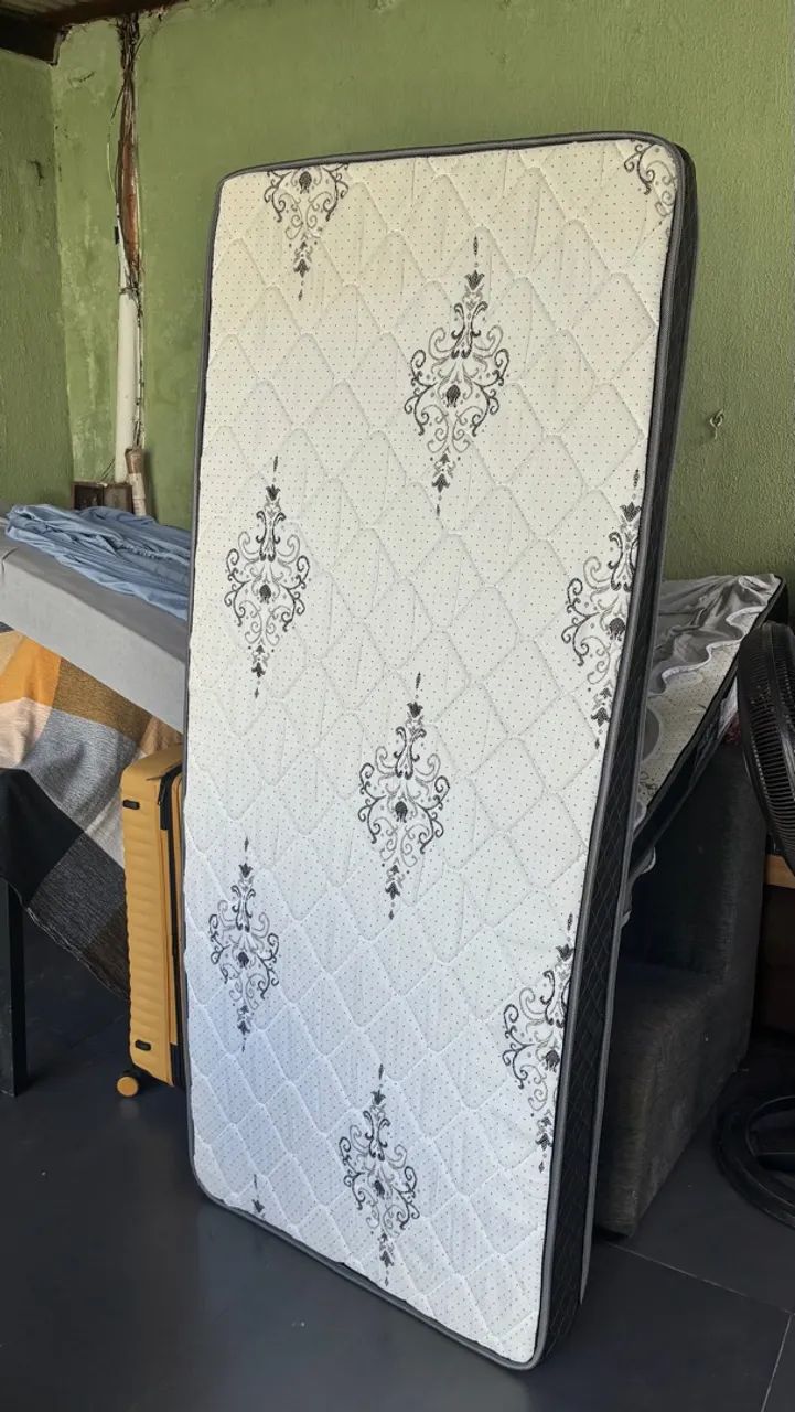 Vendo Colchão de Solteiro - Foto 2