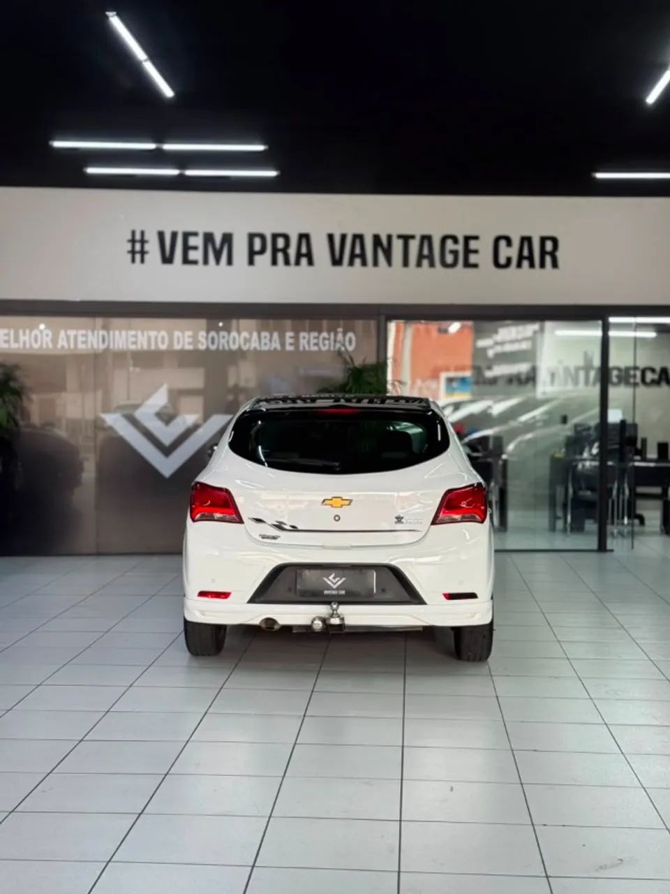 Chevrolet Onix Hatch Effect 1.4 8V Flex Mec. 4P 2018 - Foto 5