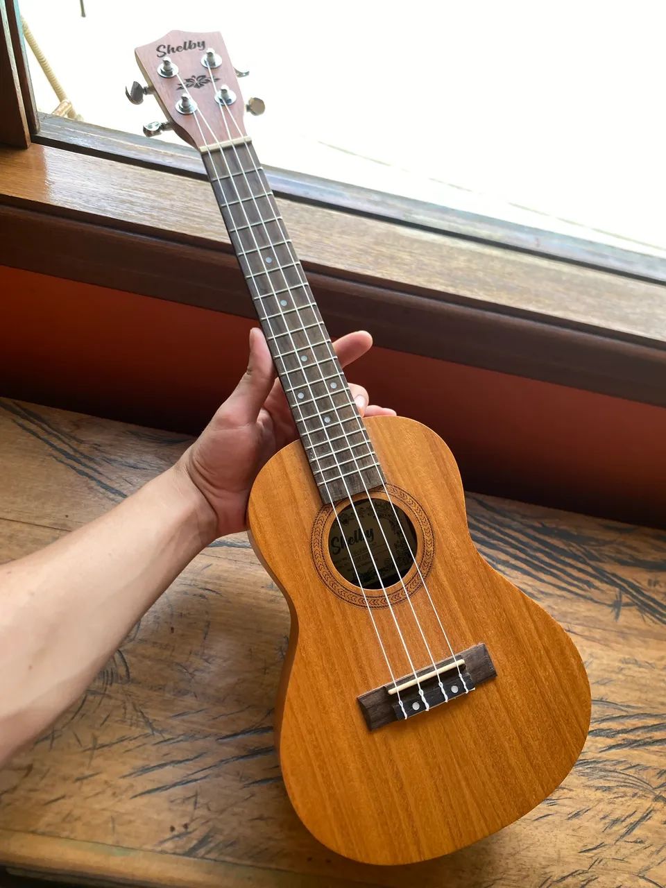 Ukulele Shelby pra vender rapido - Foto 3