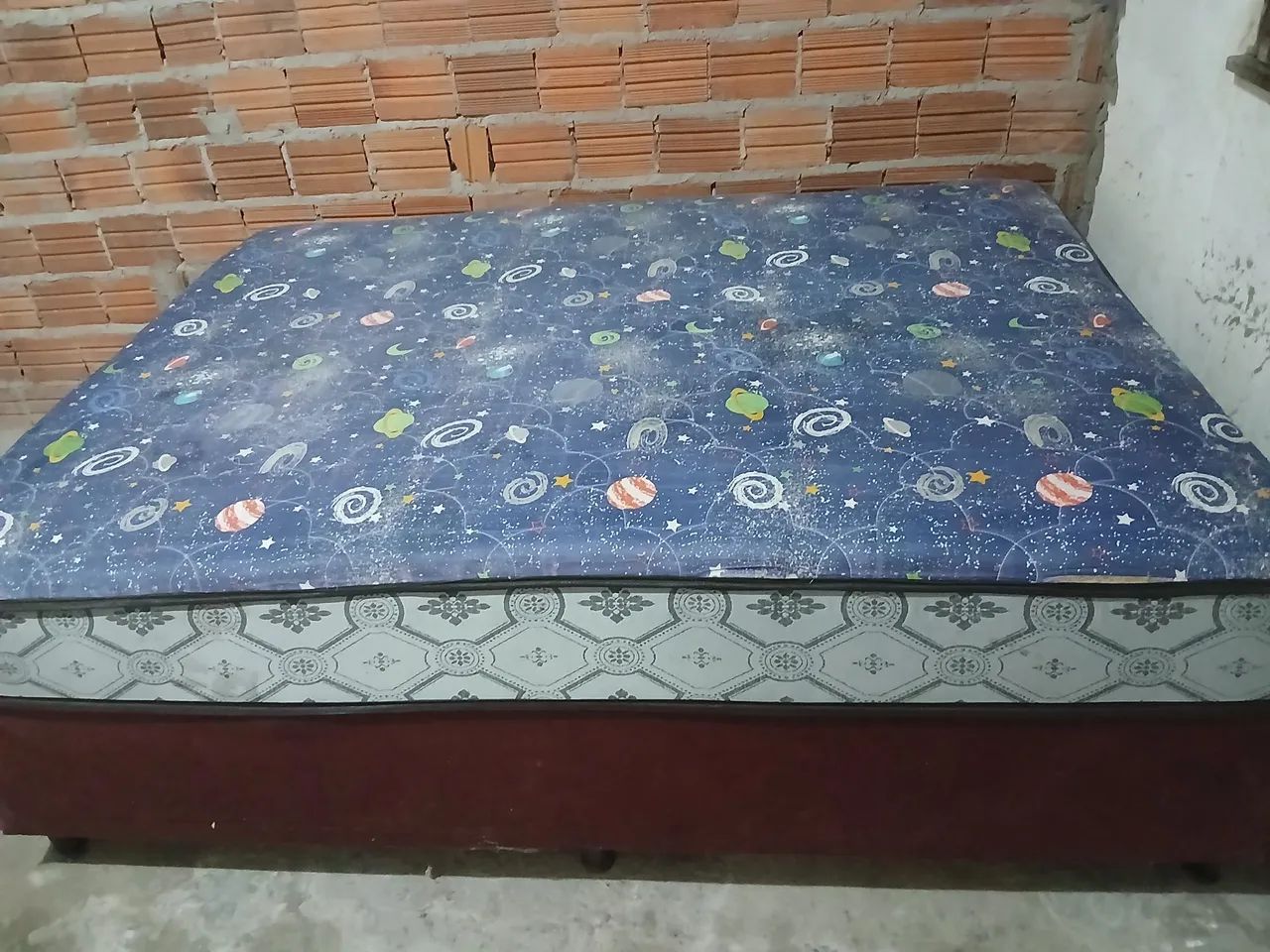 Cama de casal semi nova  - Foto 2