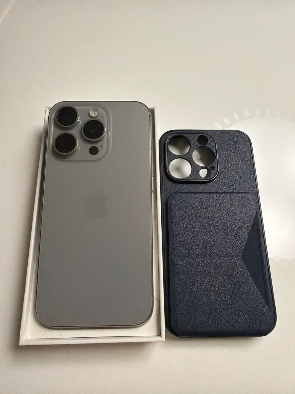 iPhone 15 Pro 256GB - Foto 2