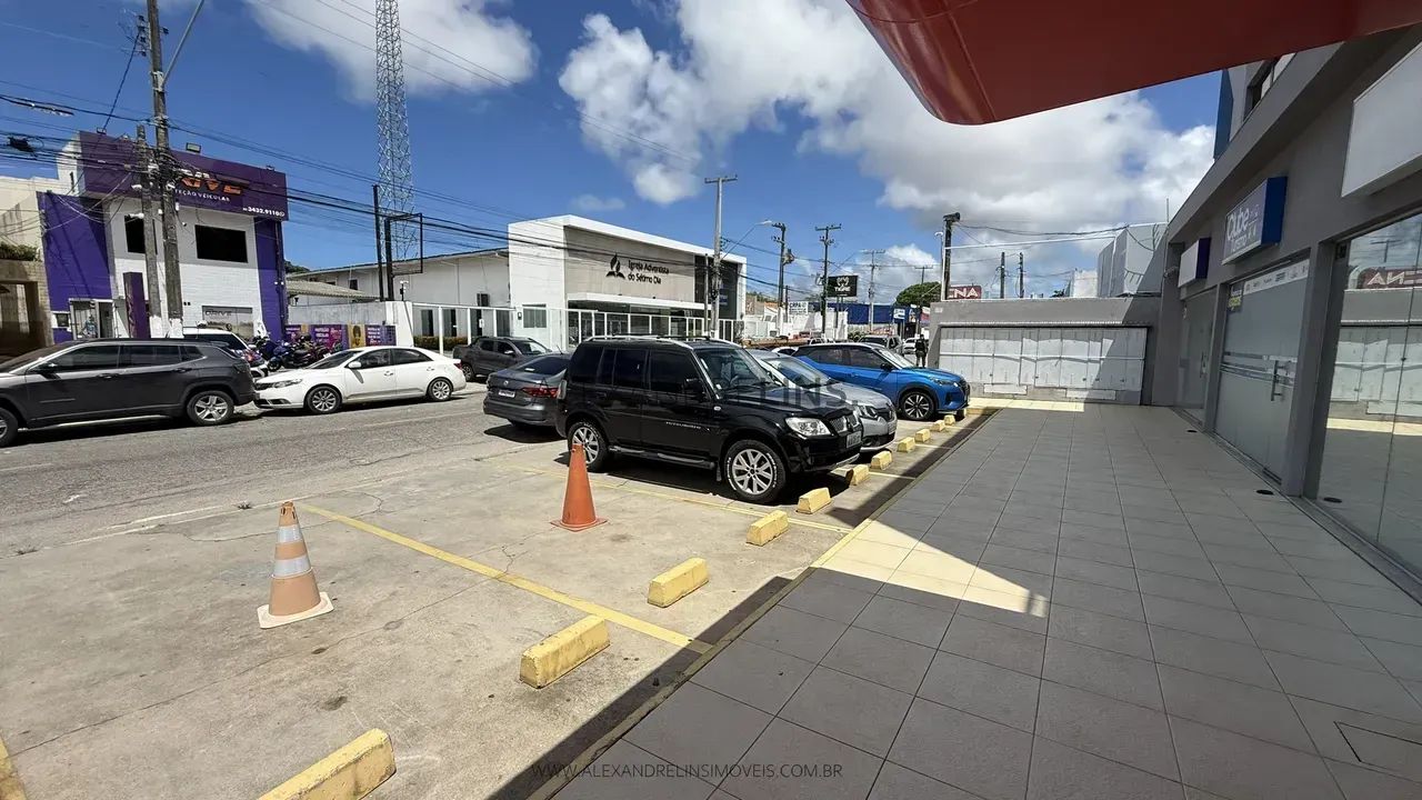 Excelente Sala Comercial térrea com 32 m² no melhor do Farol - Foto 2