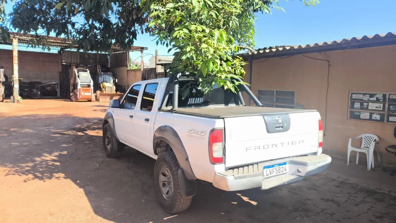 Nissan Frontier XE/ XE Tit. CD 4X4 2.8 TDI Dies 2005