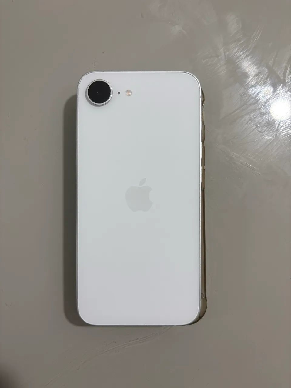 iPhone 16e - Perfeito Estado - Foto 2