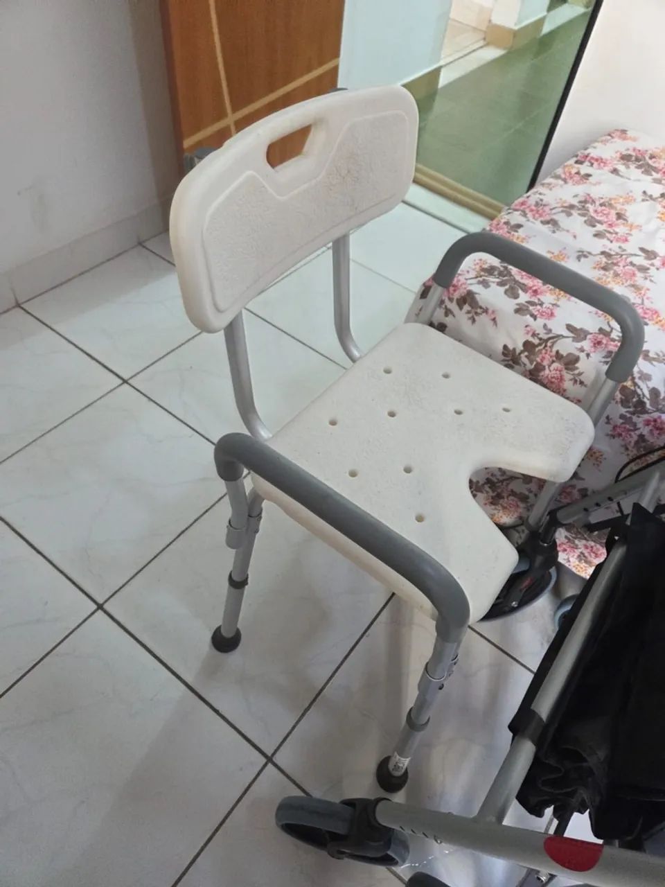 Cadeira De Banho Alumínio  - Foto 2