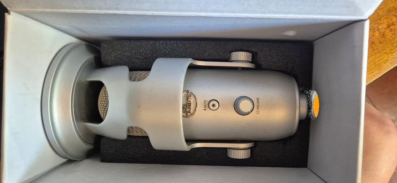Microfone Comdensador YETI Logitech - Foto 5
