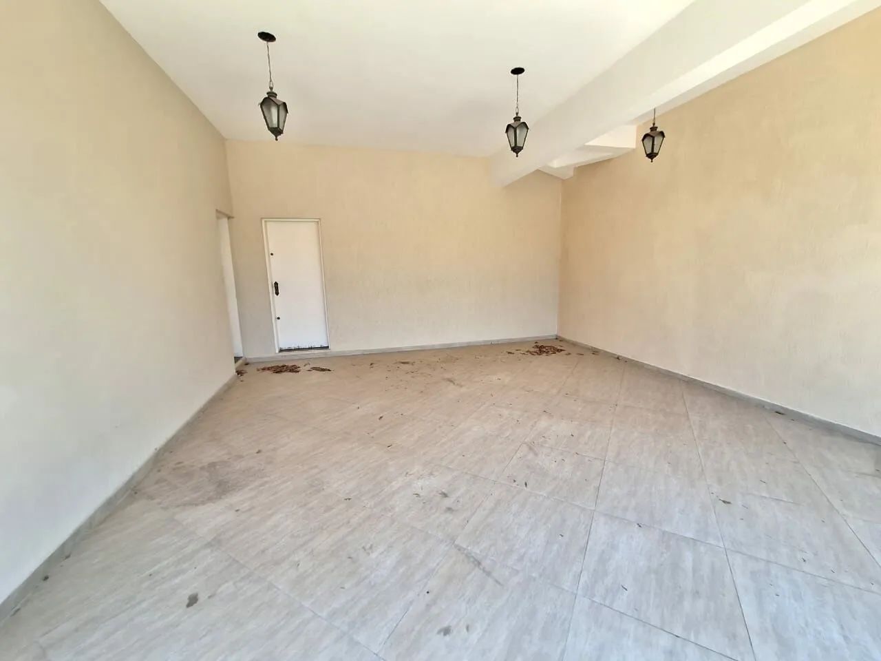 SOBRADO COM 5 QUARTOS COM PISCINA FL26 - Foto 2