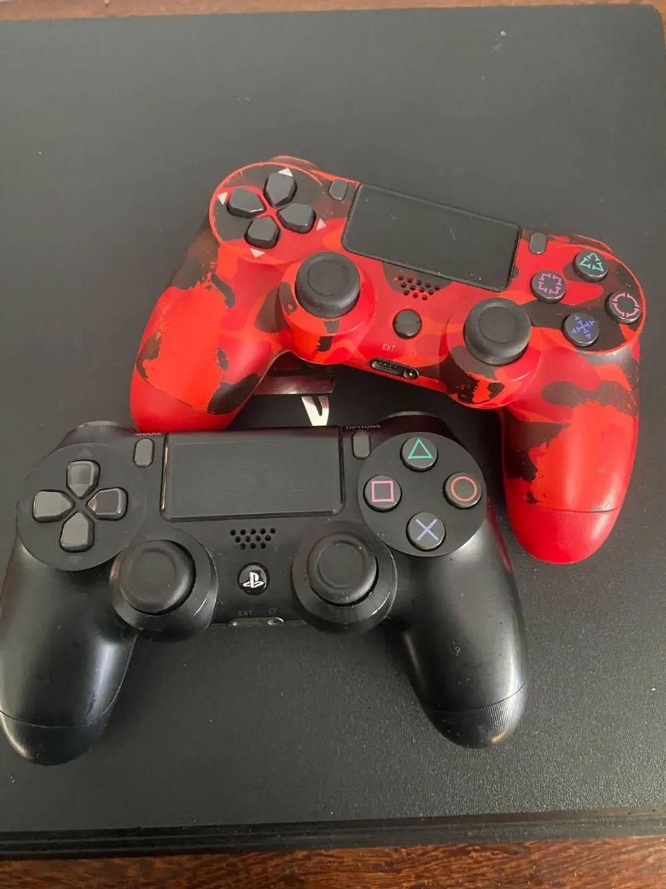 VENDO PS4 PRO 1 TB - Foto 3