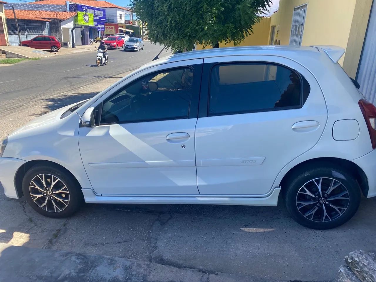 Toyota Etios ETIOS PLATINUM 1.5 Flex 16V 4p Aut. 2019