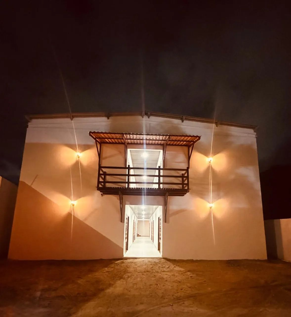 KITNET COLONIAL NOVO EM EMAÚS 