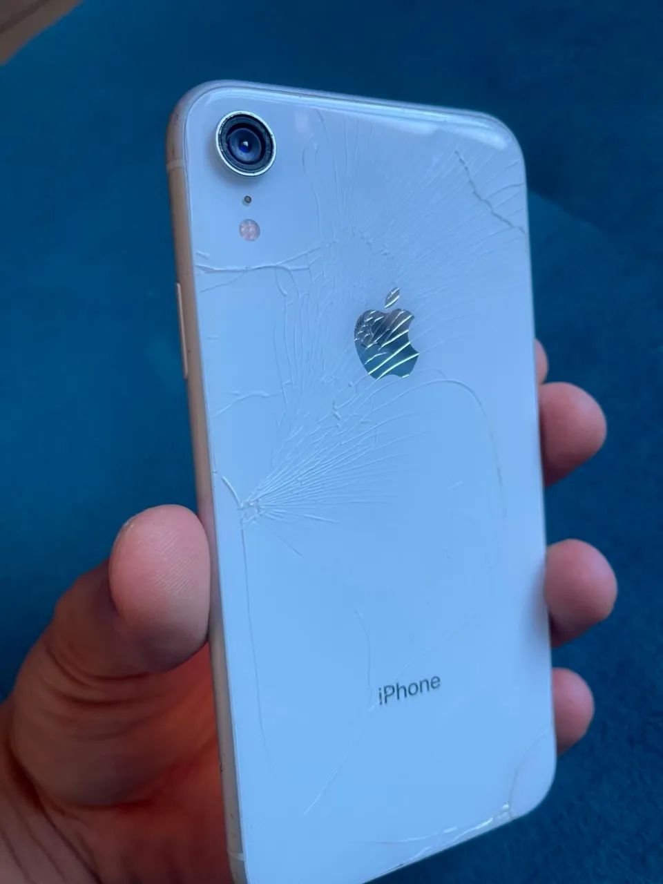 iPhone XR 64 TRASEIRA TRINCADA  - Foto 3