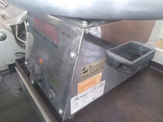 Maquina de Algodão Doce - Foto 3