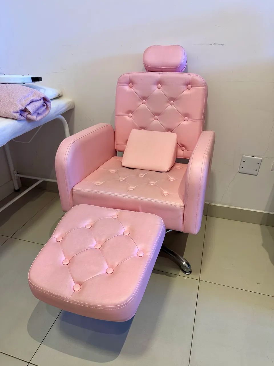 Poltrona Reclin ável Rosa - Foto 2