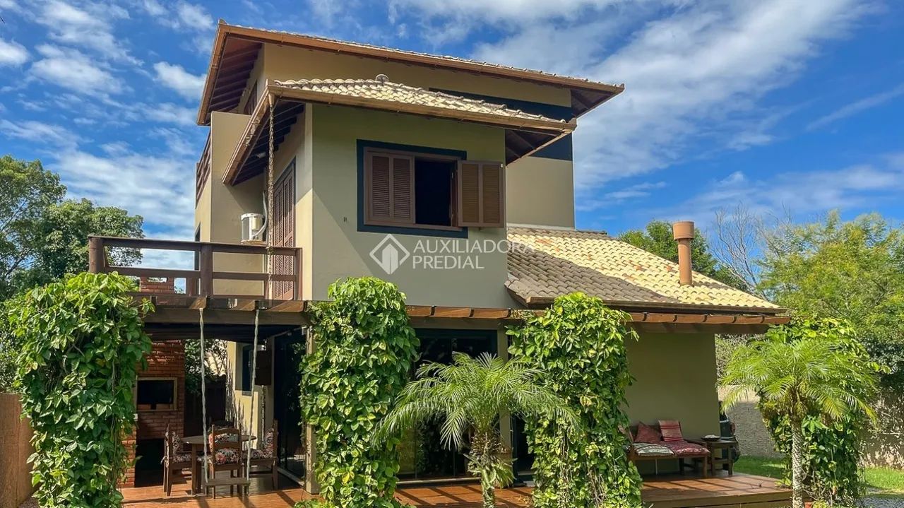 Casa à venda nos Açores com terreno amplo de 500 m² - Foto 4