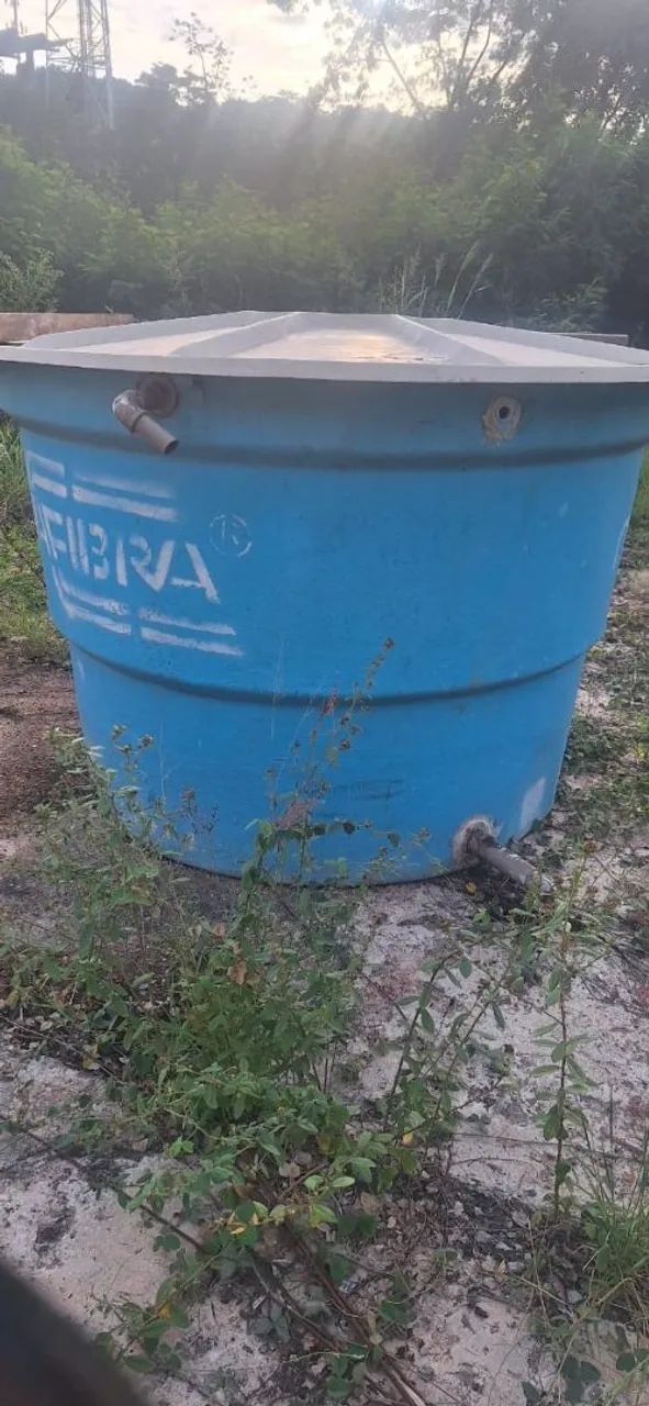 Caixa d'água de fibra, 3.000L, com tampa