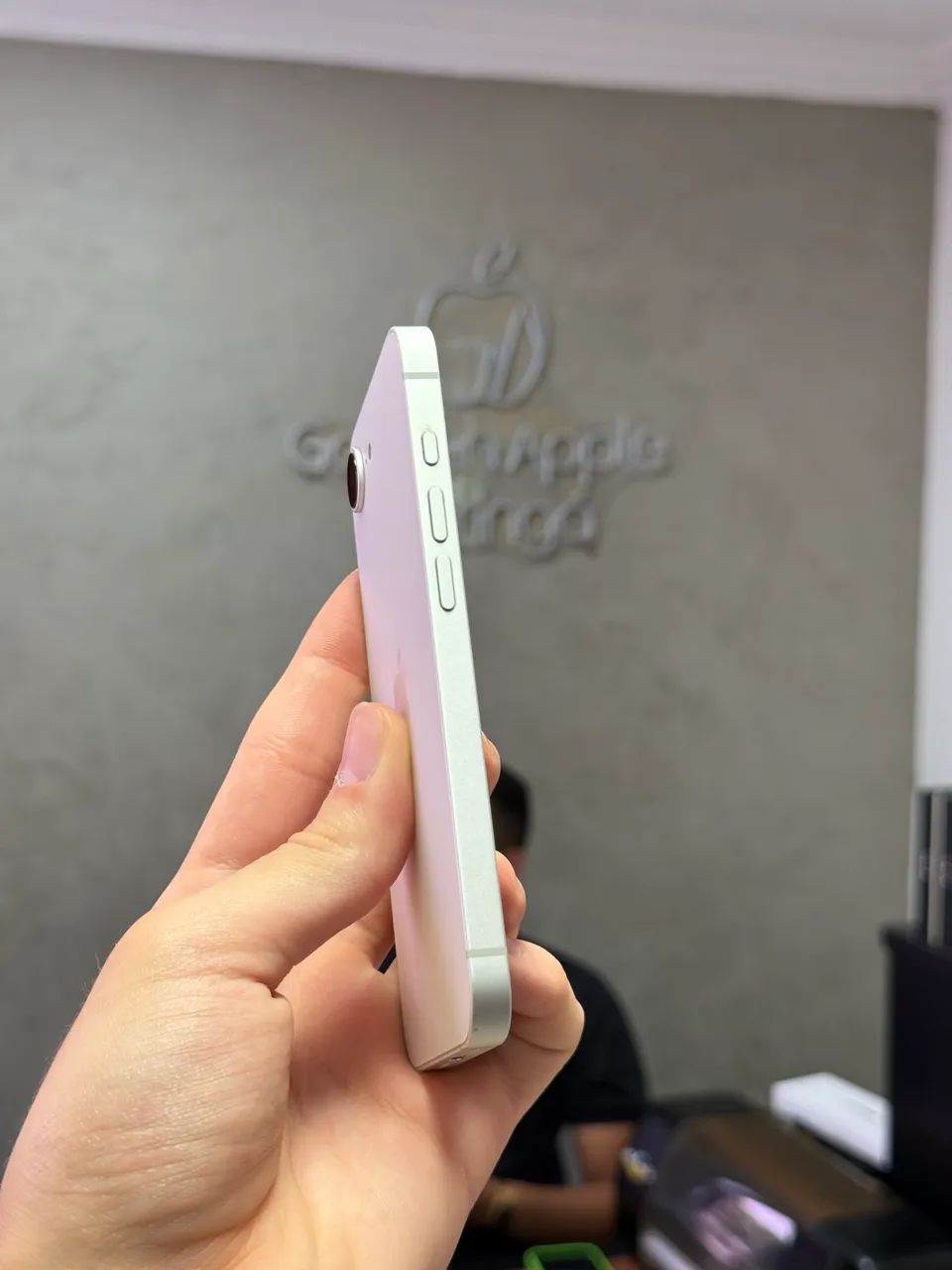 Iphone 16e 128gb Branco - Foto 2
