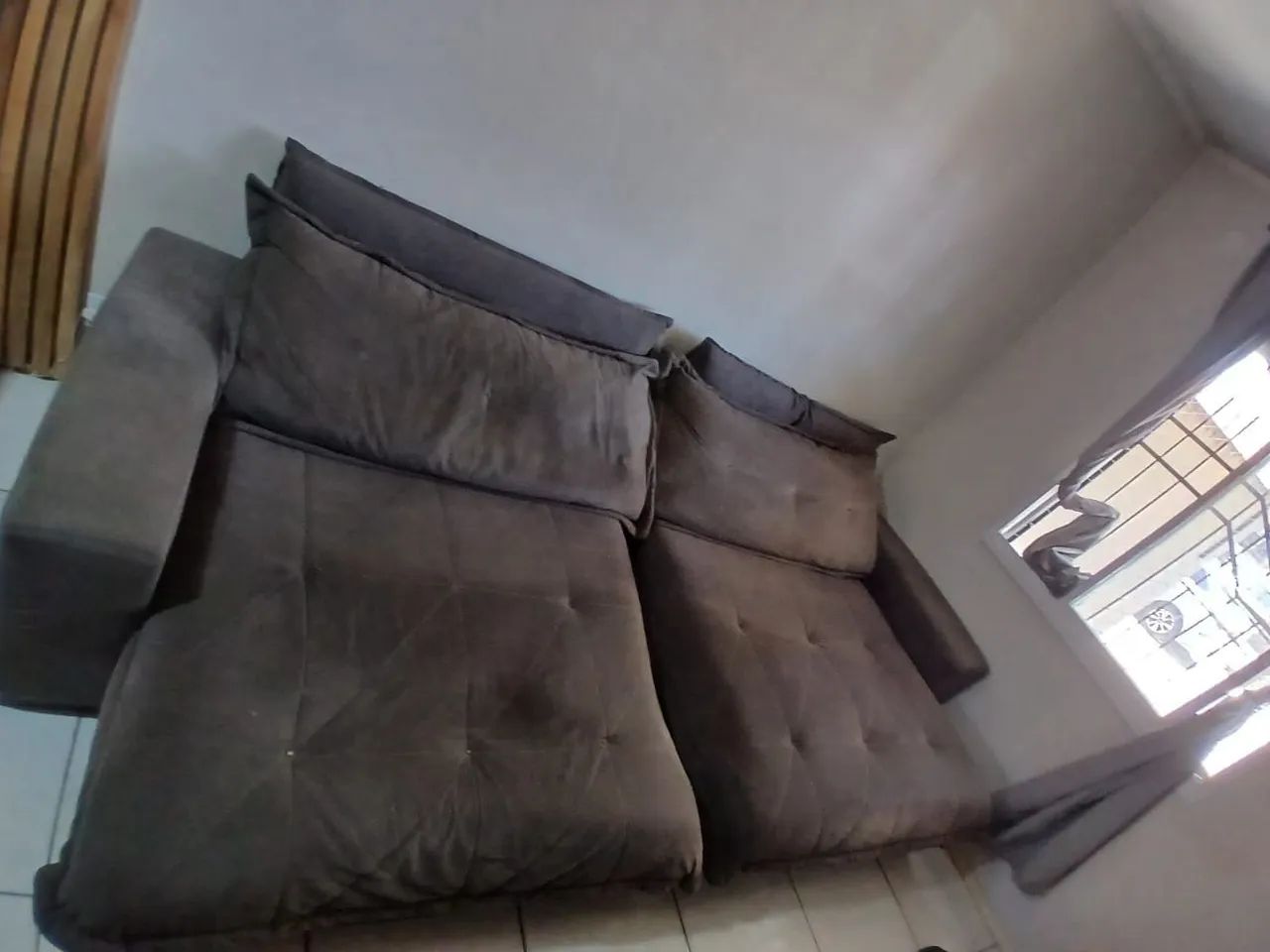 Vendo sofá 6 lugares R$ 800.0065746292887043122