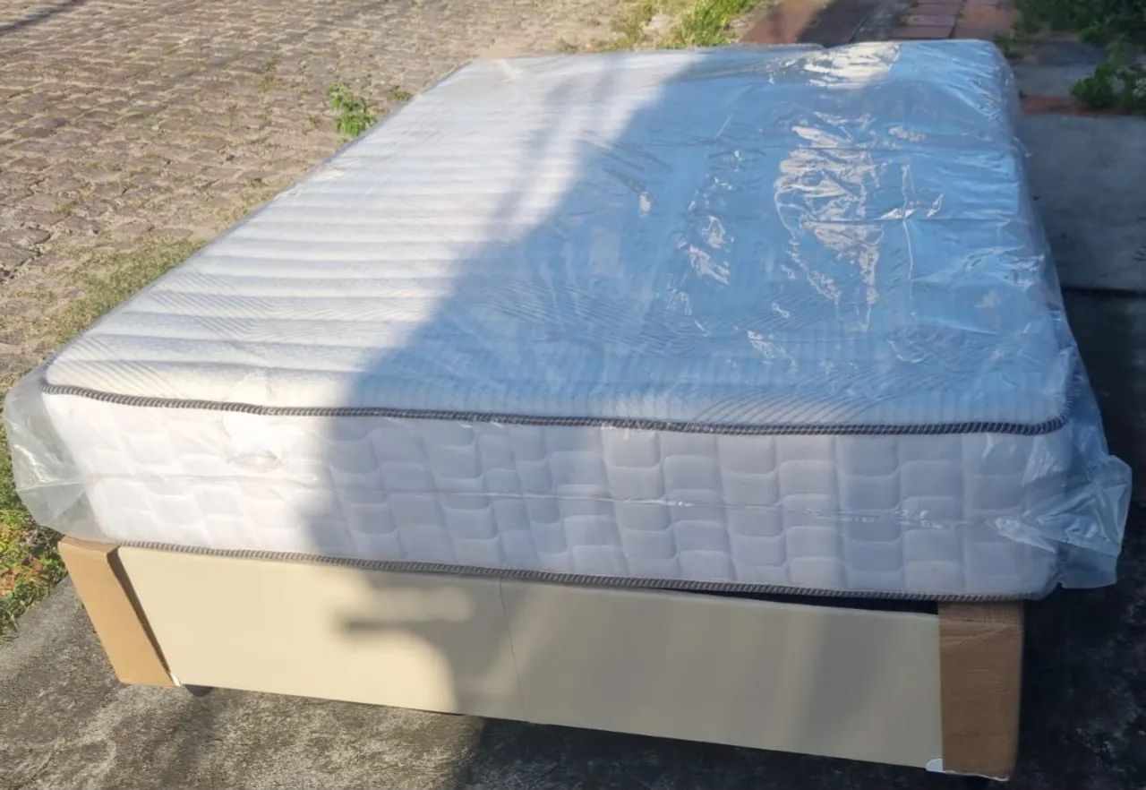 Cama Box Casal - NOVA no plástico!!