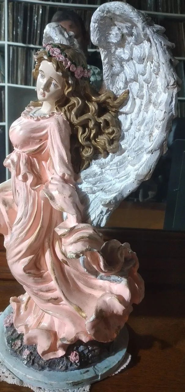 Estátua anjo antiga  - Foto 2