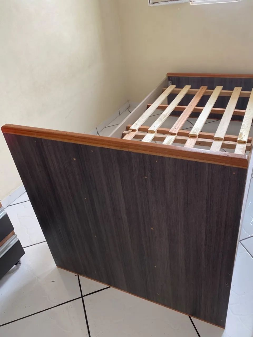 CAMA DE SOLTEIRO + COLCHÃO  - Foto 3