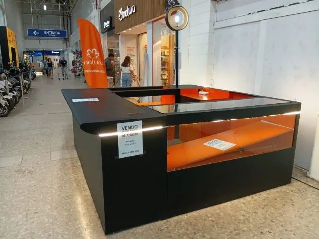 Balcão Quiosque Estande Expositor Com Vitrine Vidro - Foto 4