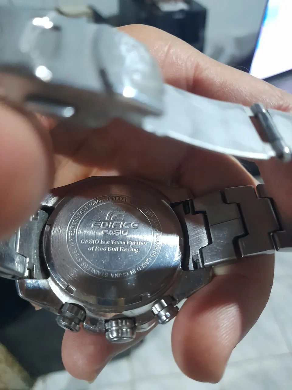 Vendo um relógio casio cronógrafo funcionando perfeitamente  - Foto 3