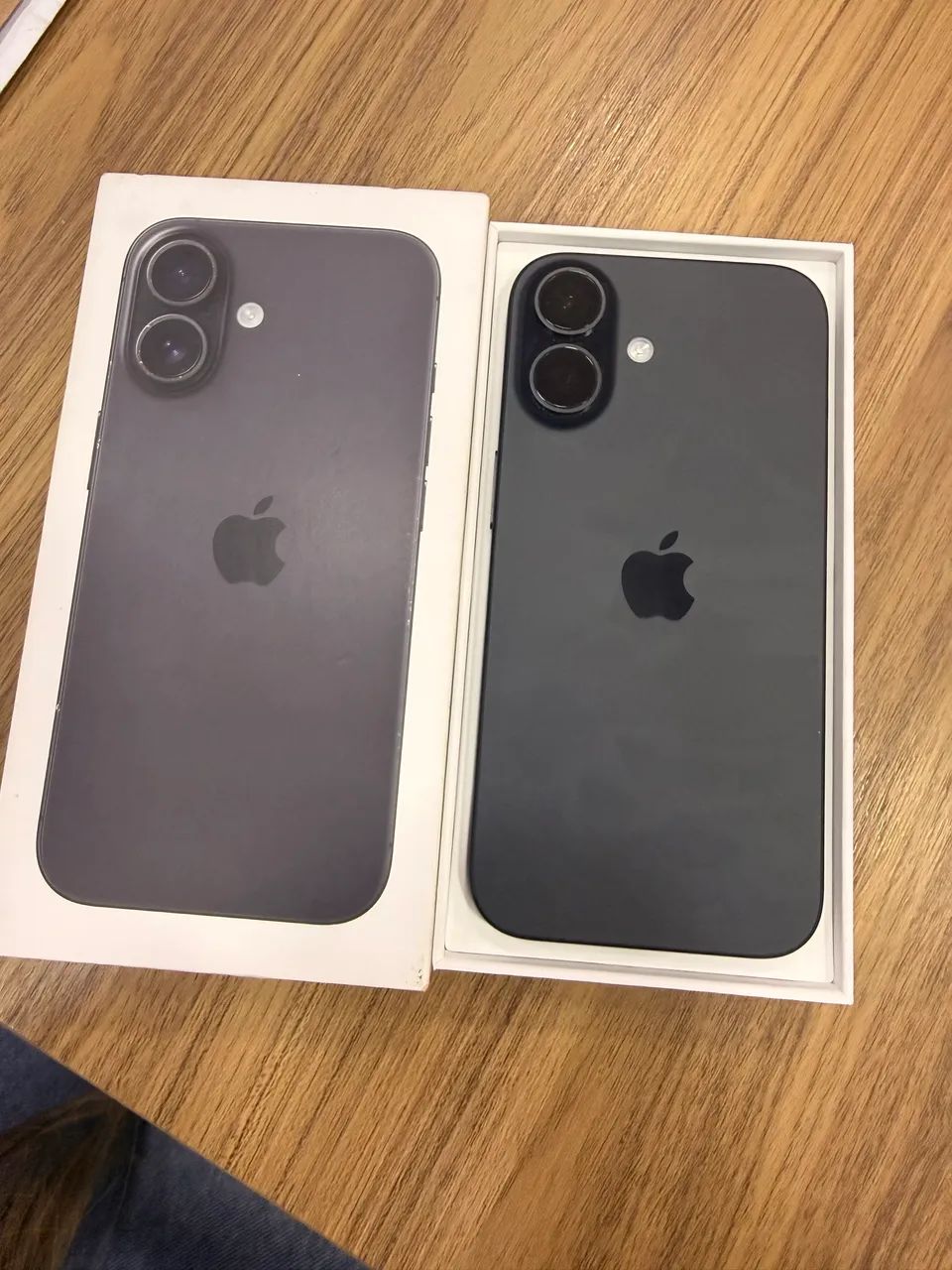 iPhone 16