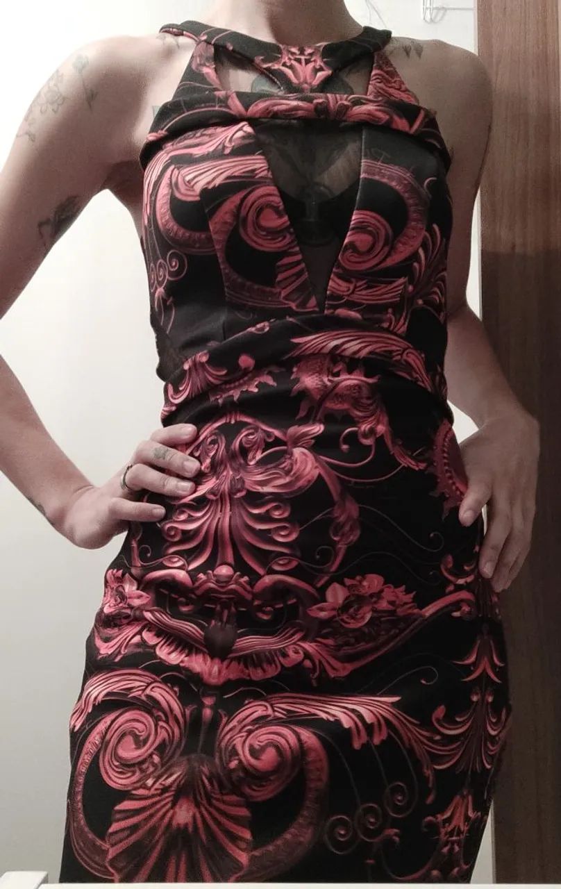 Vestido lança perfume - Foto 2