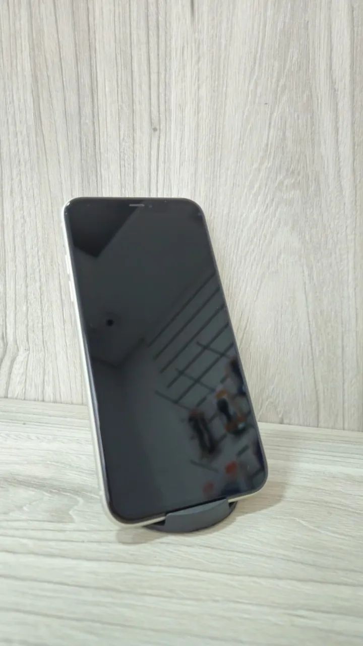 Iphone 11 64gb Branco (Usado) - Foto 3