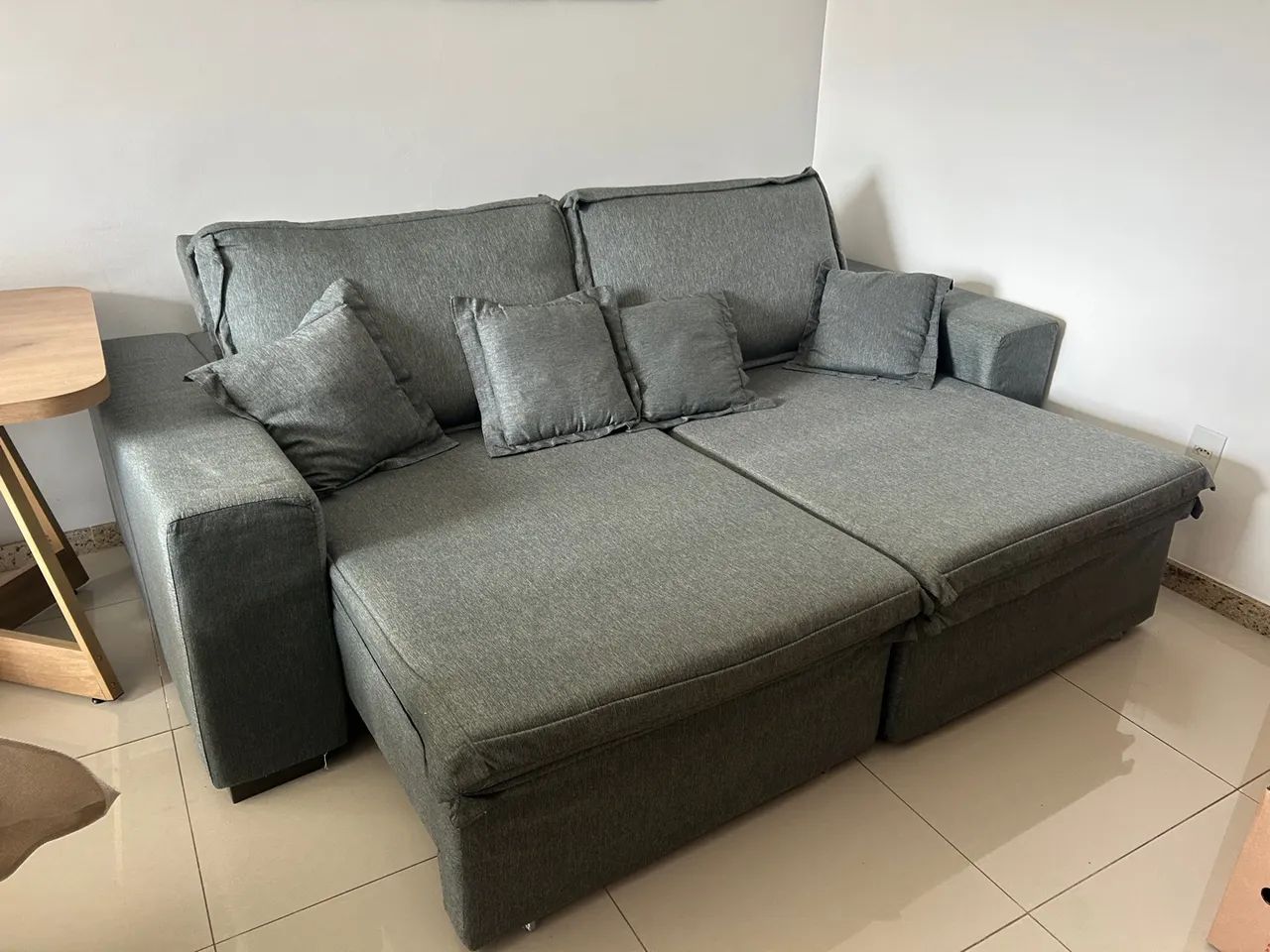 Sofá - Linho Cinza Retrátil  - Foto 3