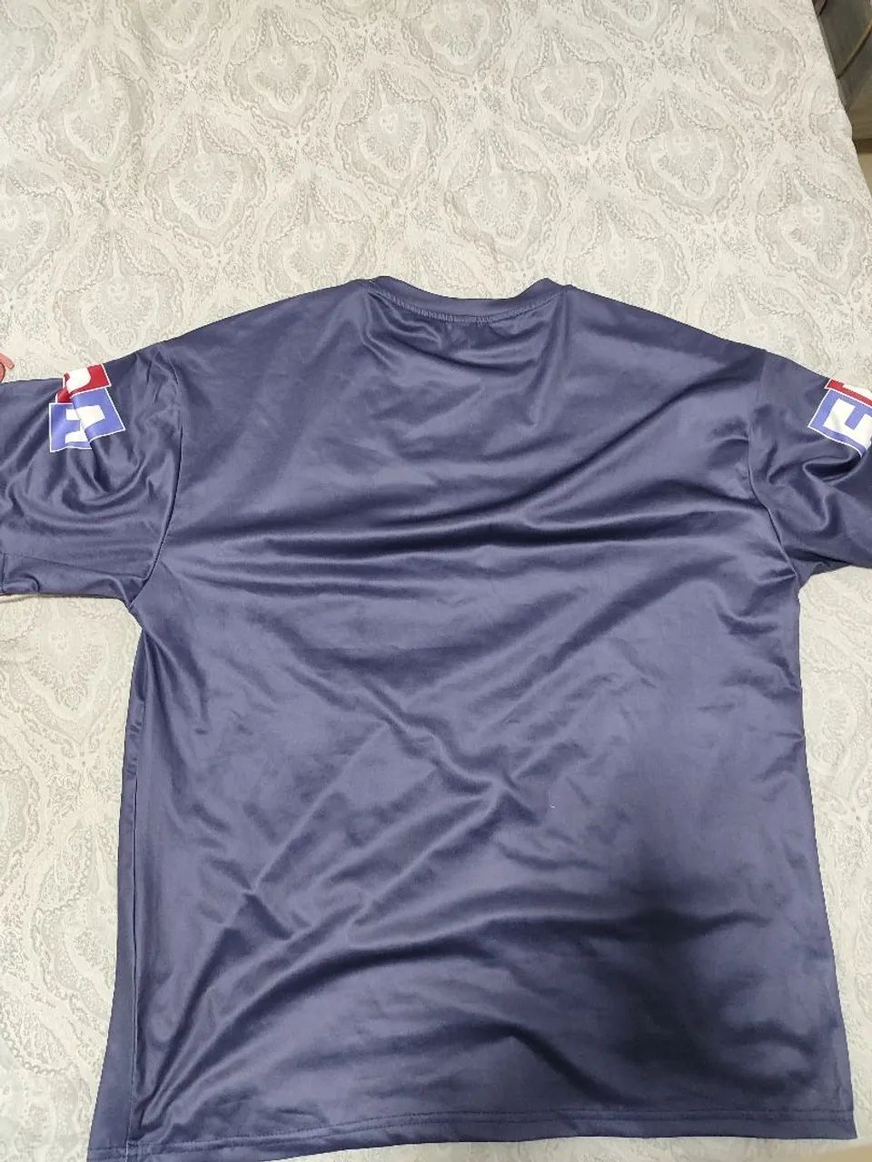 Camiseta manfinity - Foto 2