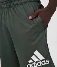 Bermuda Adidas cós elástico tamanho M - Foto 5