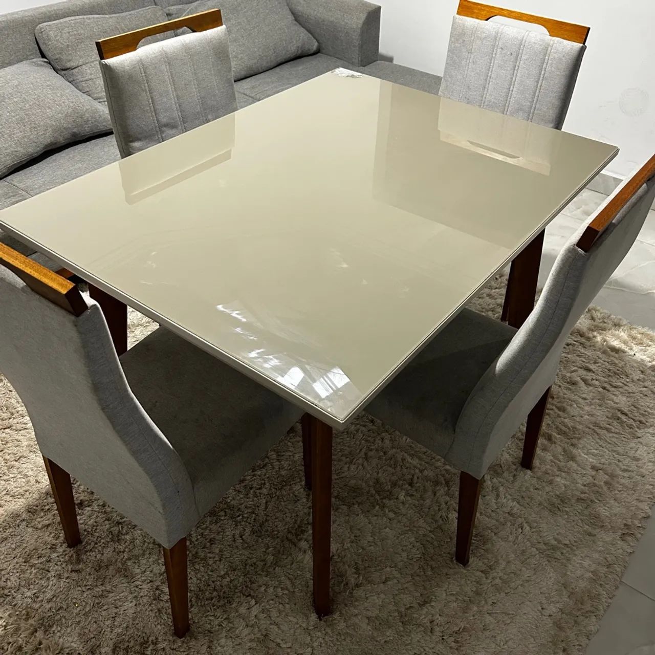 Mesa de Vidro 4 cadeiras 