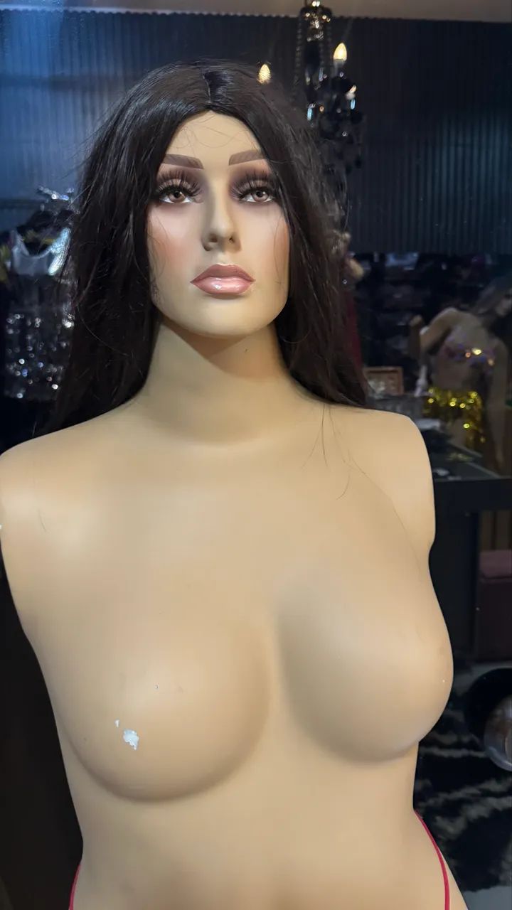 Manequim plus size de fibra - Foto 5