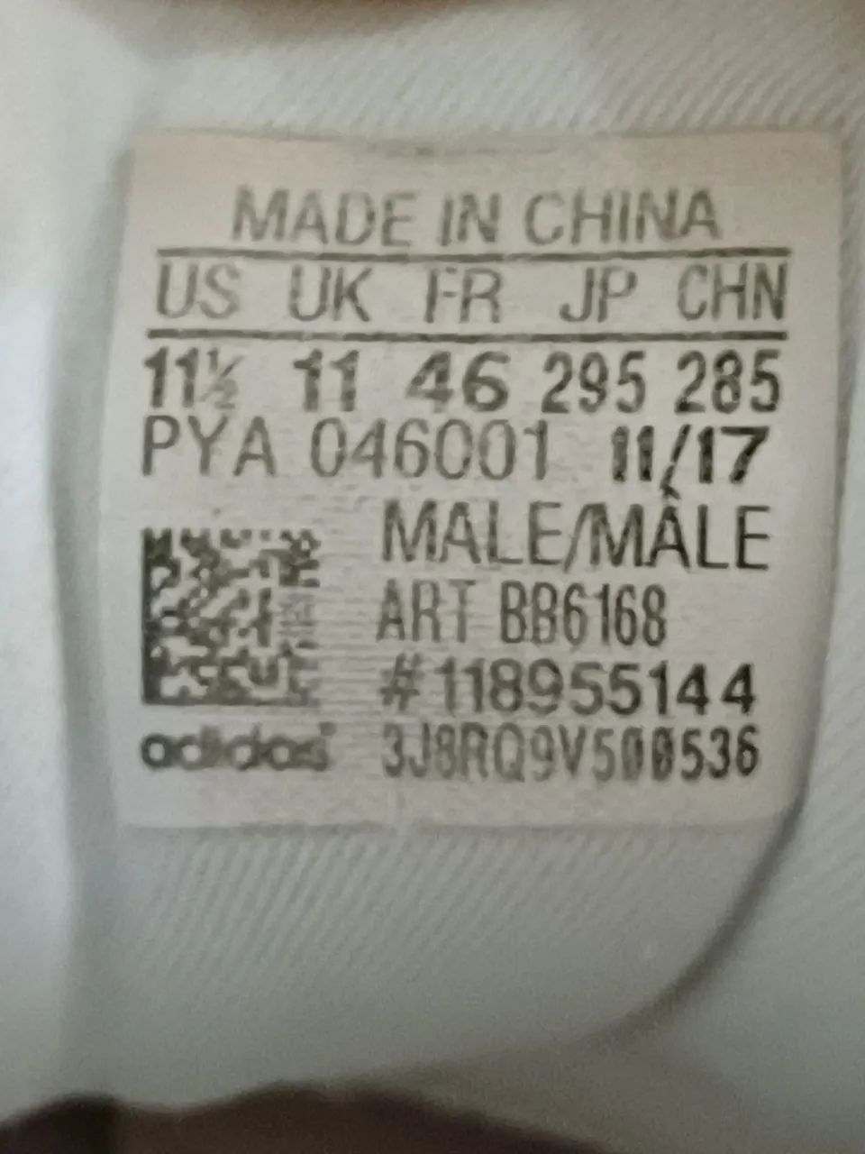 Tênis original Adidas Ultraboost na cor Triple White - Foto 5
