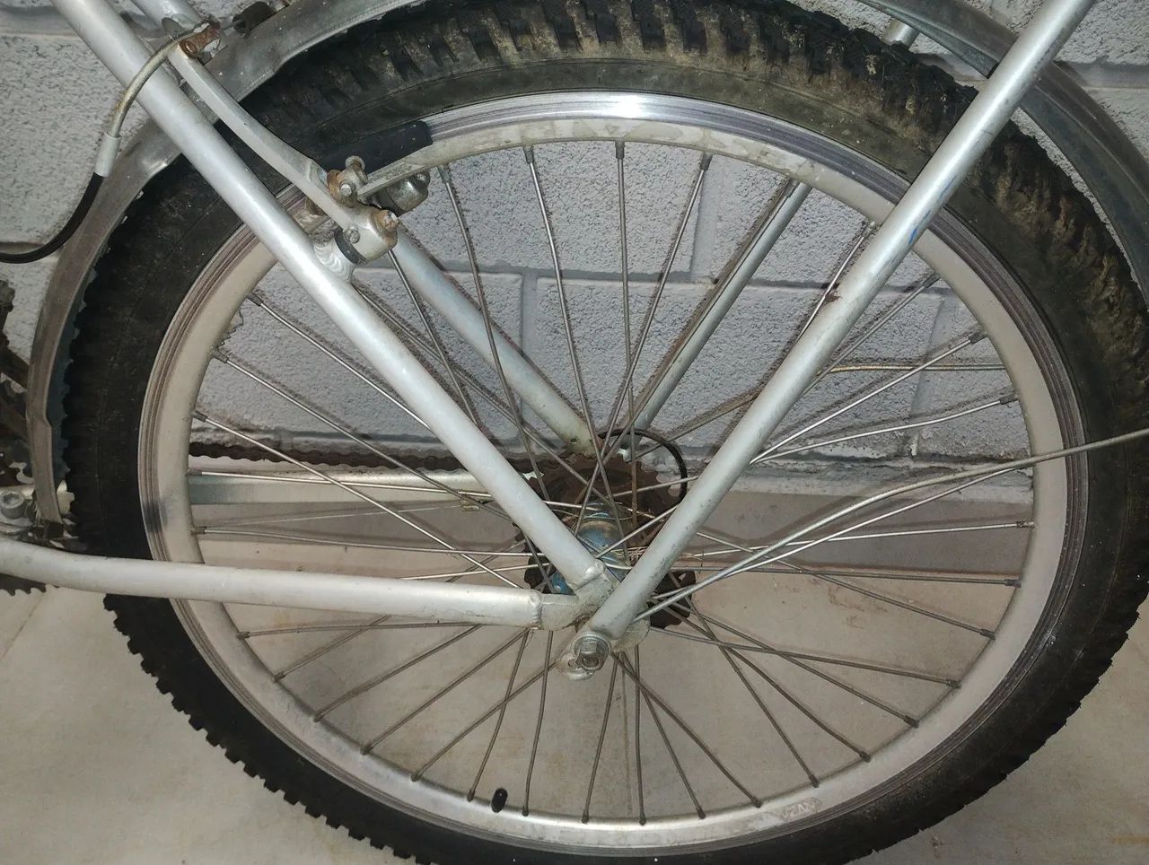Bicicleta alumínio aro 26 - Foto 3
