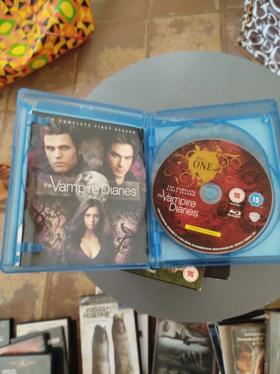 The Vampire Diaries série  1 A 8  - Foto 3