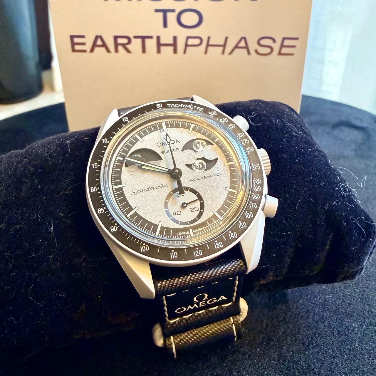 Omega x Swatch MoonSwatch Mission to Earthphase - Novo