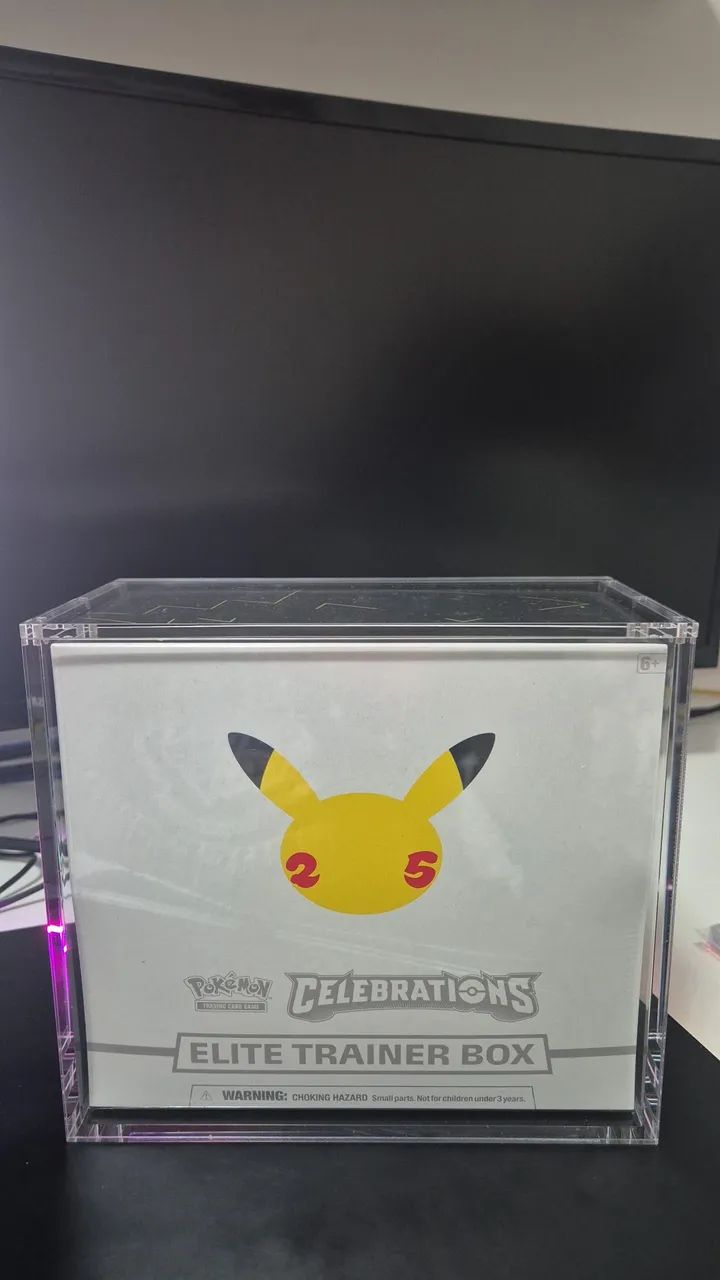 ETB 25 Anos Pokemon Inglês 