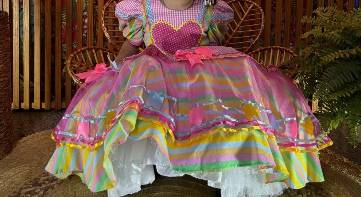 Vestido de Quadrilha Infantil da Moça Prendada veste até 10 anos - Foto 5