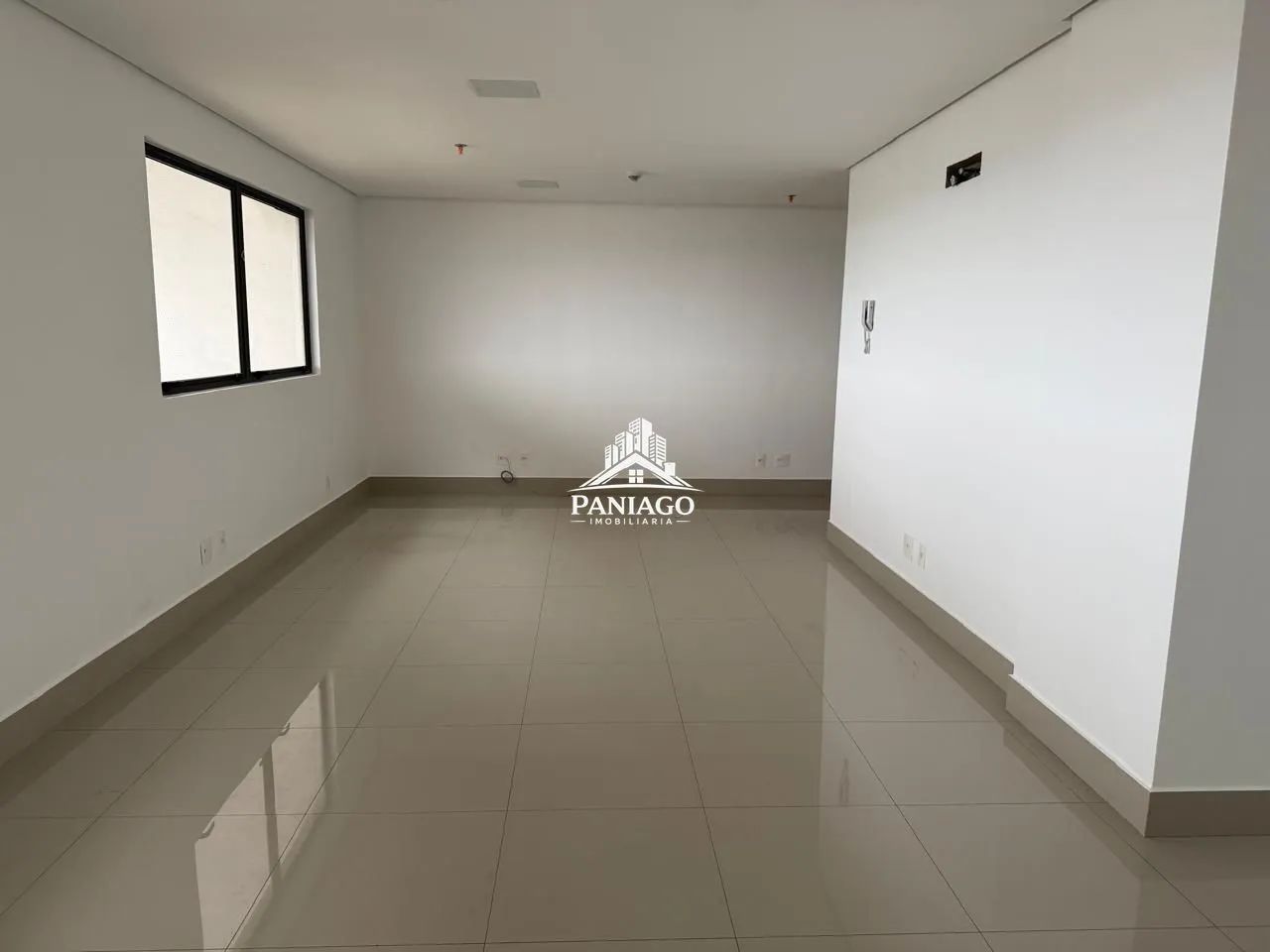 Locação de Sala Comercial no Edifício SB Tower | Andar Alto - Foto 3