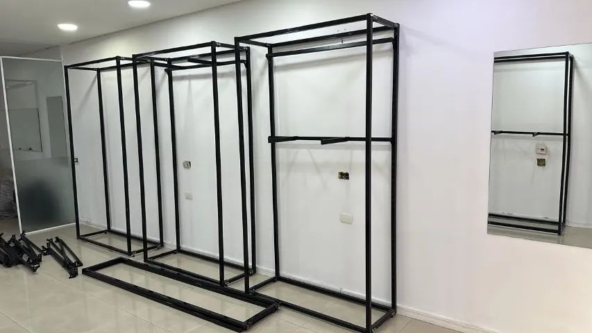 Armário de exposição para loja 