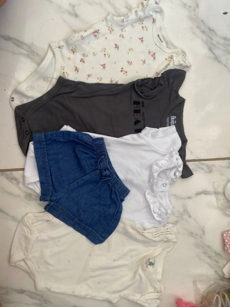Kit roupas de bebê 