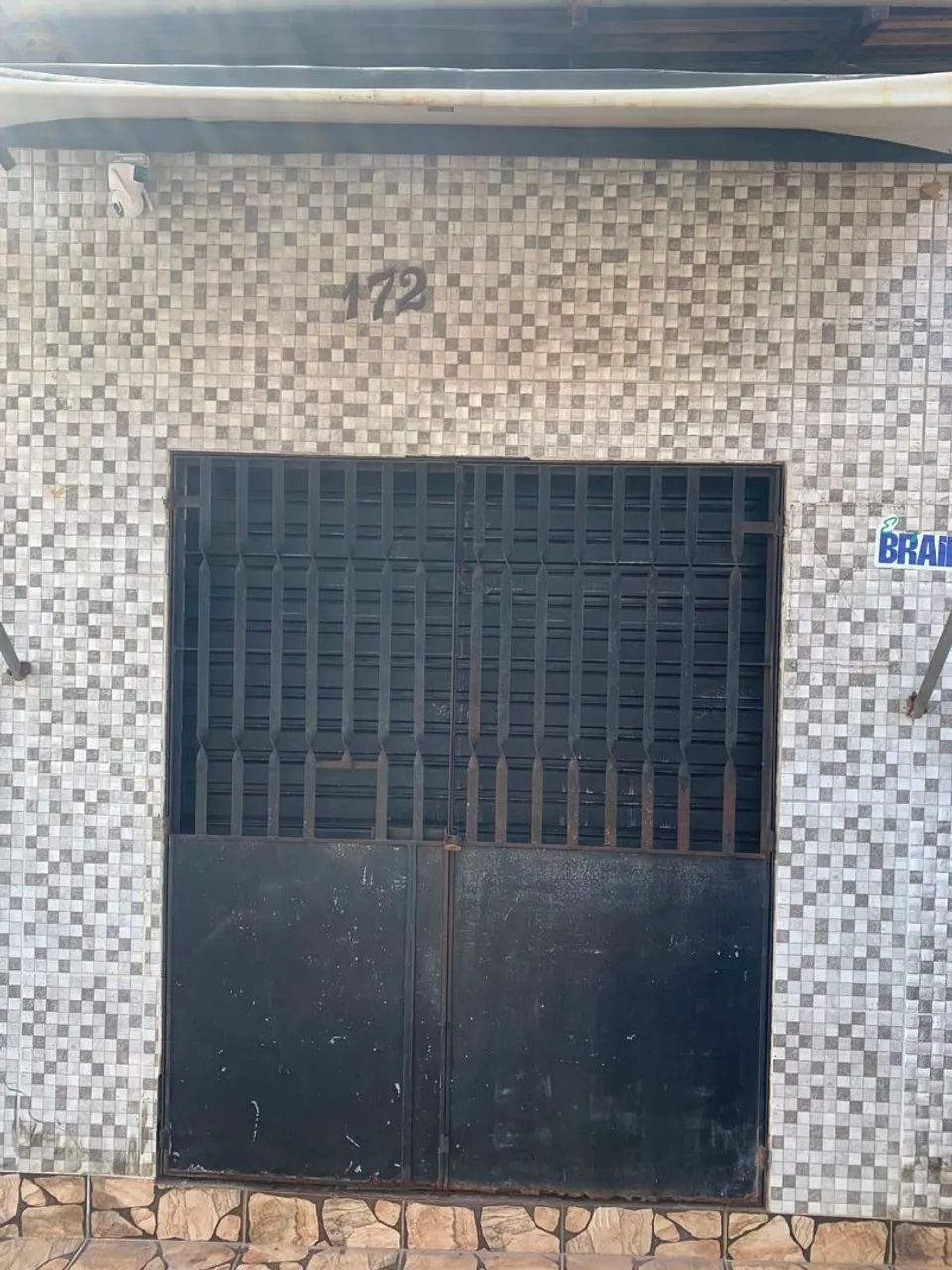 Casa - 3 quartos e 2 banheiros